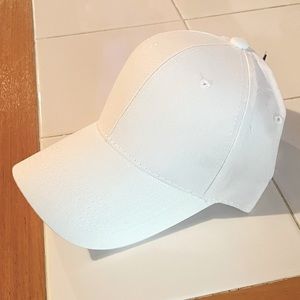Menβs Plain Ball Cap White